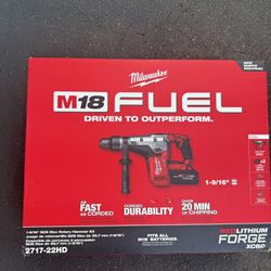 Milwaukee Fuel M18 1-9/16" SDS Max Rotary Hammer Kit. ***Not Negotiable*** (2717-22HD)