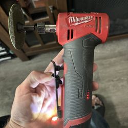 Milwaukee M12 Fuel 90 Degree Die Grinder