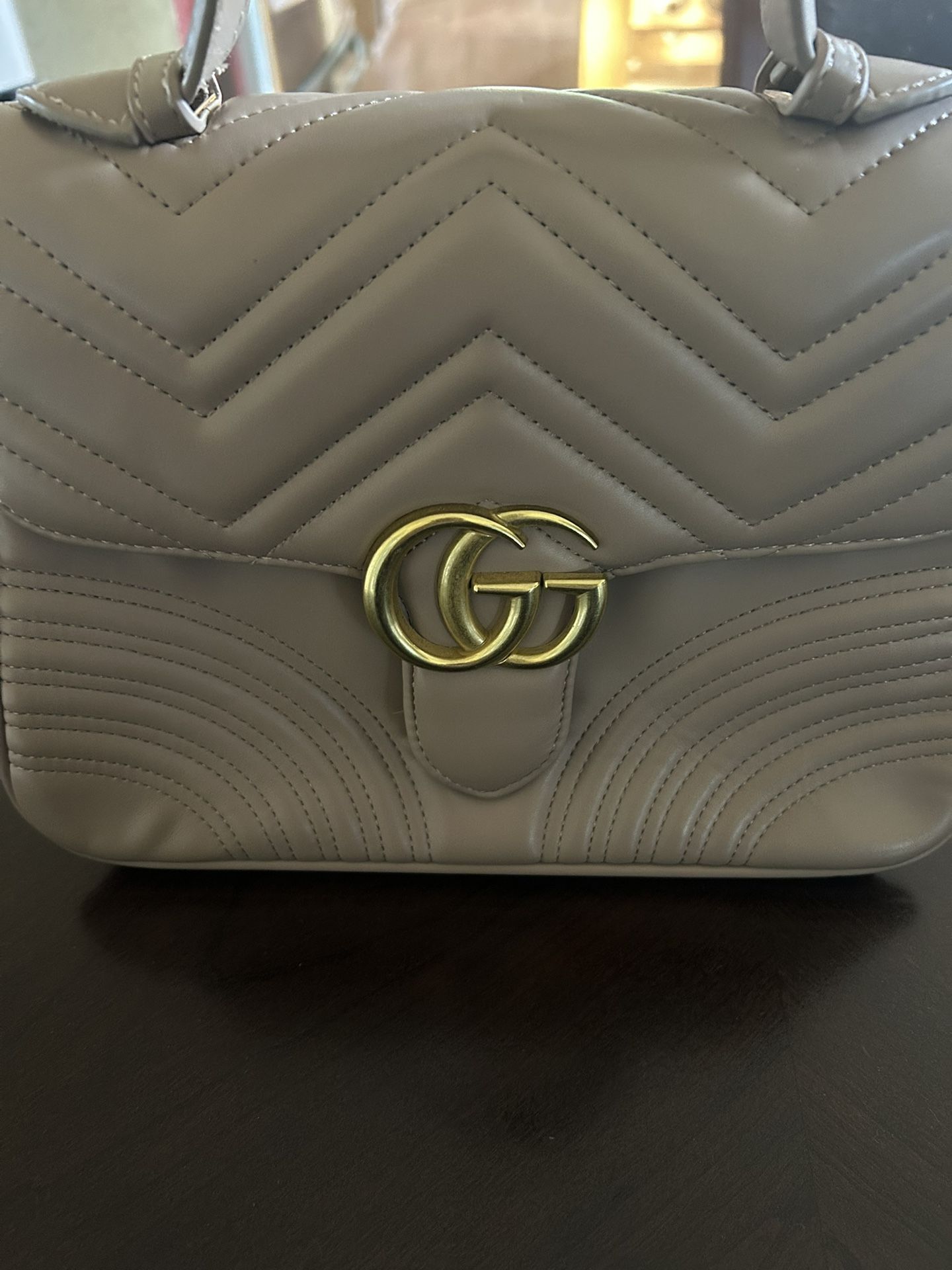 Gucci Handbag (Made In Italy) 