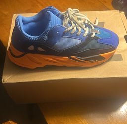 Yeezy Bright Blue 700 Never Worn Women’s Size 8