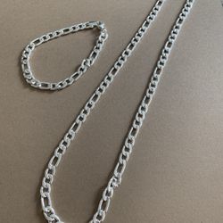 New Set Woman Or Guys