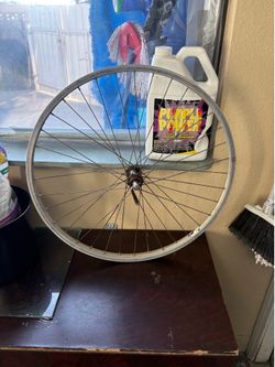 Small quick release rim