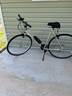 80’s Men’s Fuji Road Bike