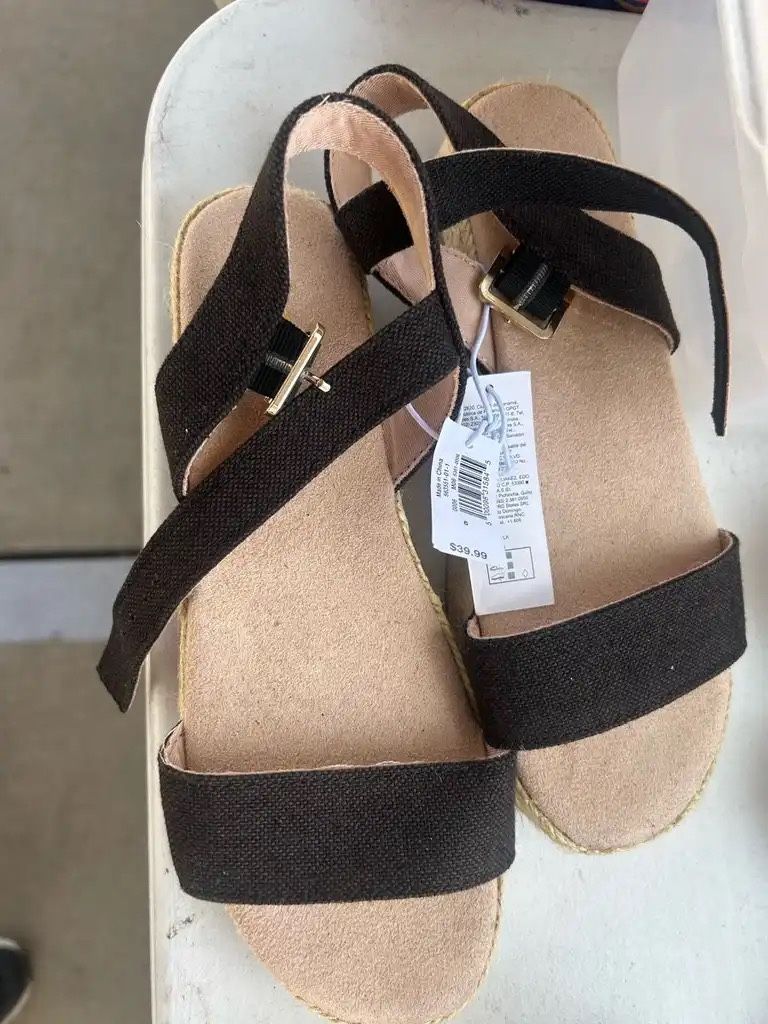 Old Navy espadrille wedge sandals SIZE 6