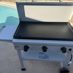 LoCo COOKERS Chalk 3 -Burner Liquid Propane Gas Grill