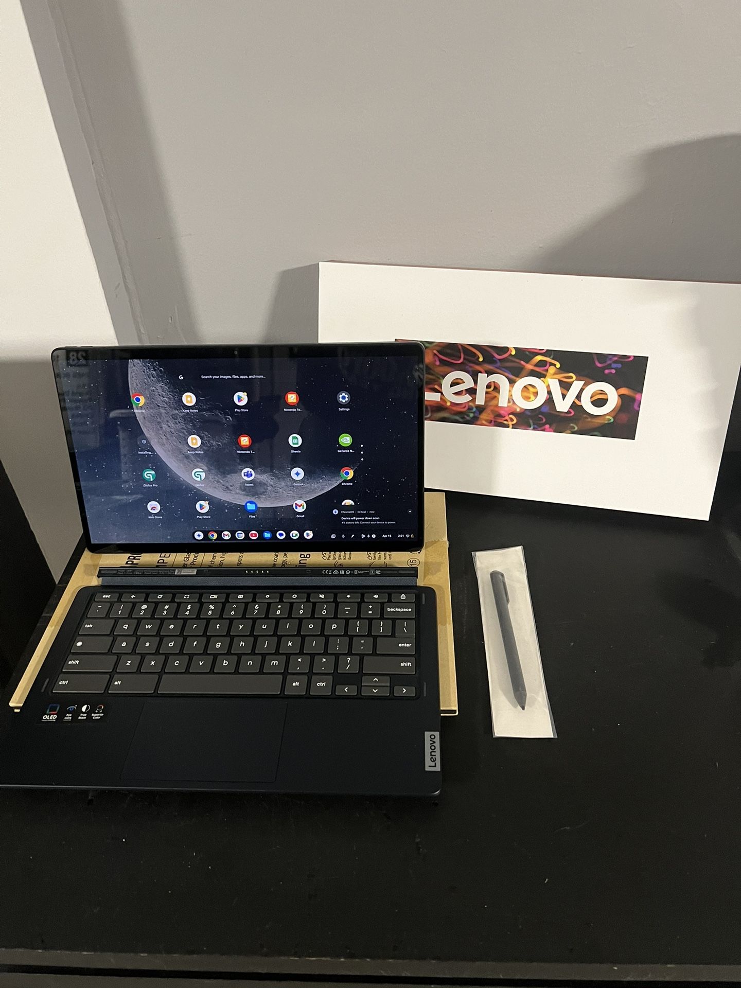 Lenovo Chromebook Duet 5