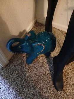 Turquoise elephant