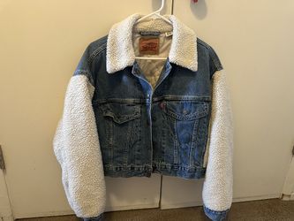 Levi’s Wome’s Jacket Size S