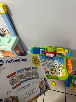 V tech desk