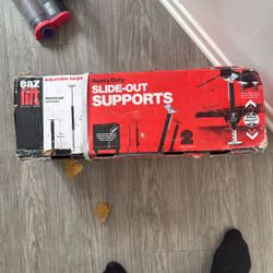 Camco Eaz-Lift RV Slide-Out Supports.