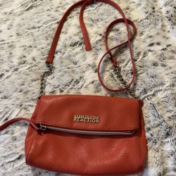 Kenneth Cole Reaction Leather Crossbody Women’s Purse. Papaya Color. Great Condition 