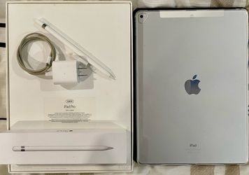 iPad Pro 12.9in (1st Gen, Wi-Fi + Cellular)
