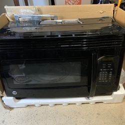 GE Over The Range Microwave 