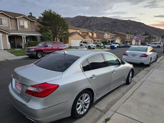 2013 Hyundai Genesis