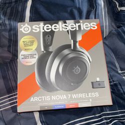 Steel series Arctis Nova 7  Wireless Gaming Headphones