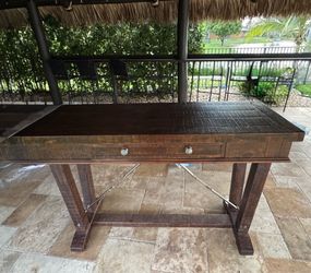 Wood consul table