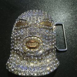 Mask belt buckle 