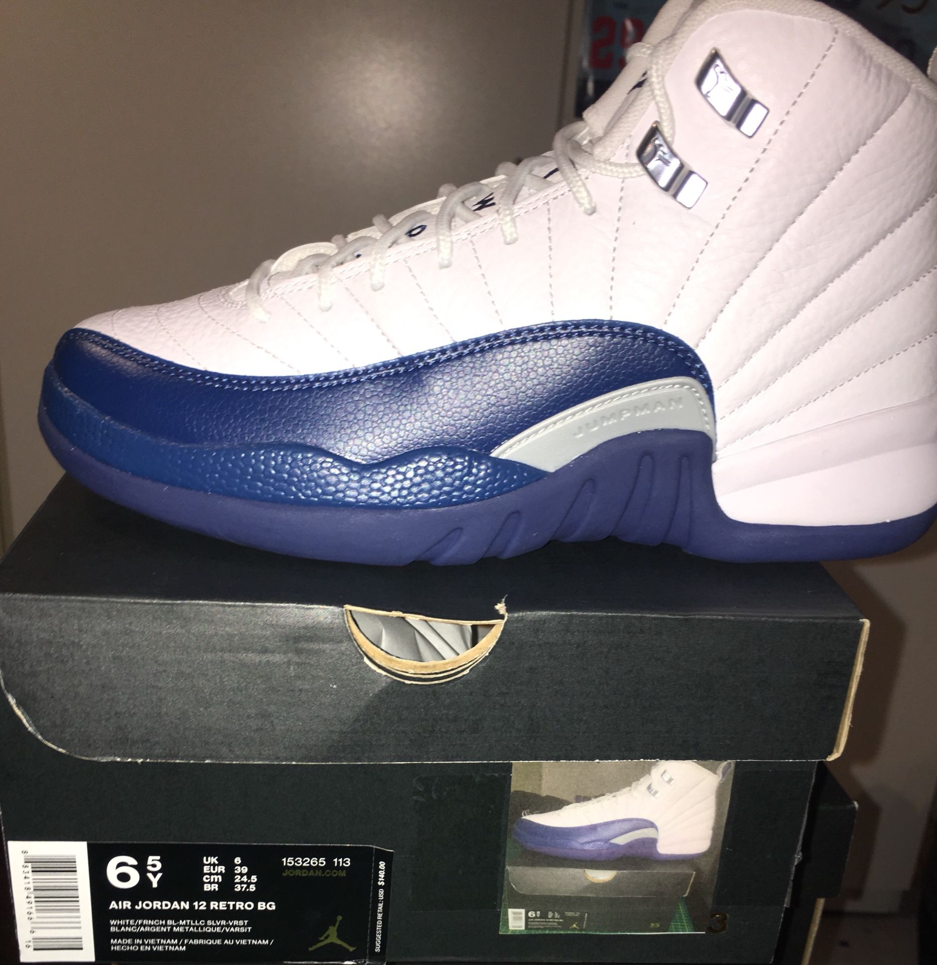 DS Jordan 12 French blue youth size 6.5