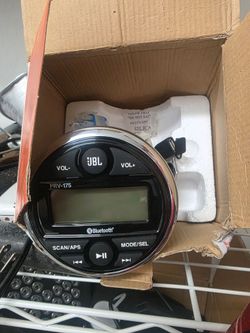 Boat radio