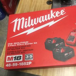Milwaukee M18 RedLithium 2-Pack XC5.0 Starter Kit