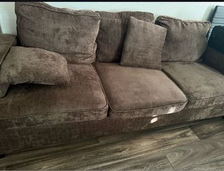 Brown couch 3 seater
