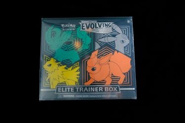 Pokemon TCG Evolving Skies Elite Trainer Box w/ Case Pair (One of each Art)