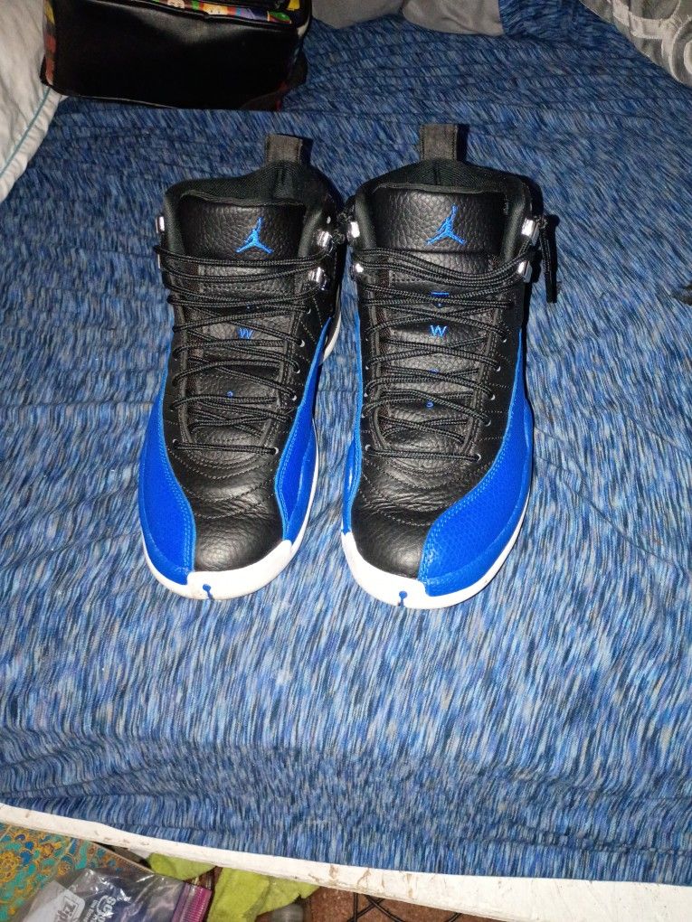 Air Jordans Retro12  Wms Sz 8