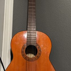 Vintage Orlando Guitar