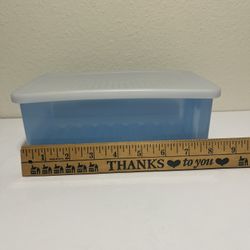 Tupperware Fridgesmart Blue Fruit & Vegetable Vented Storage Medium