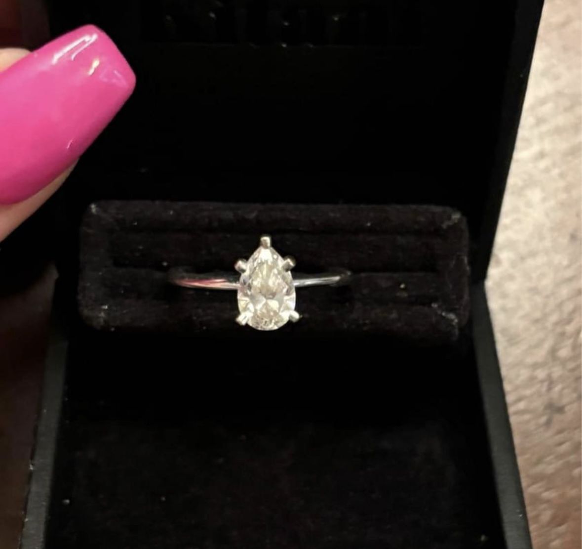 1.03 Carat Solitaire Diamond Engagement Ring