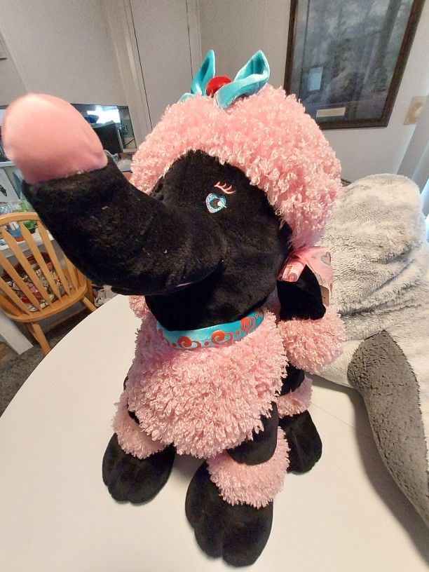 Dan Dee Poodle