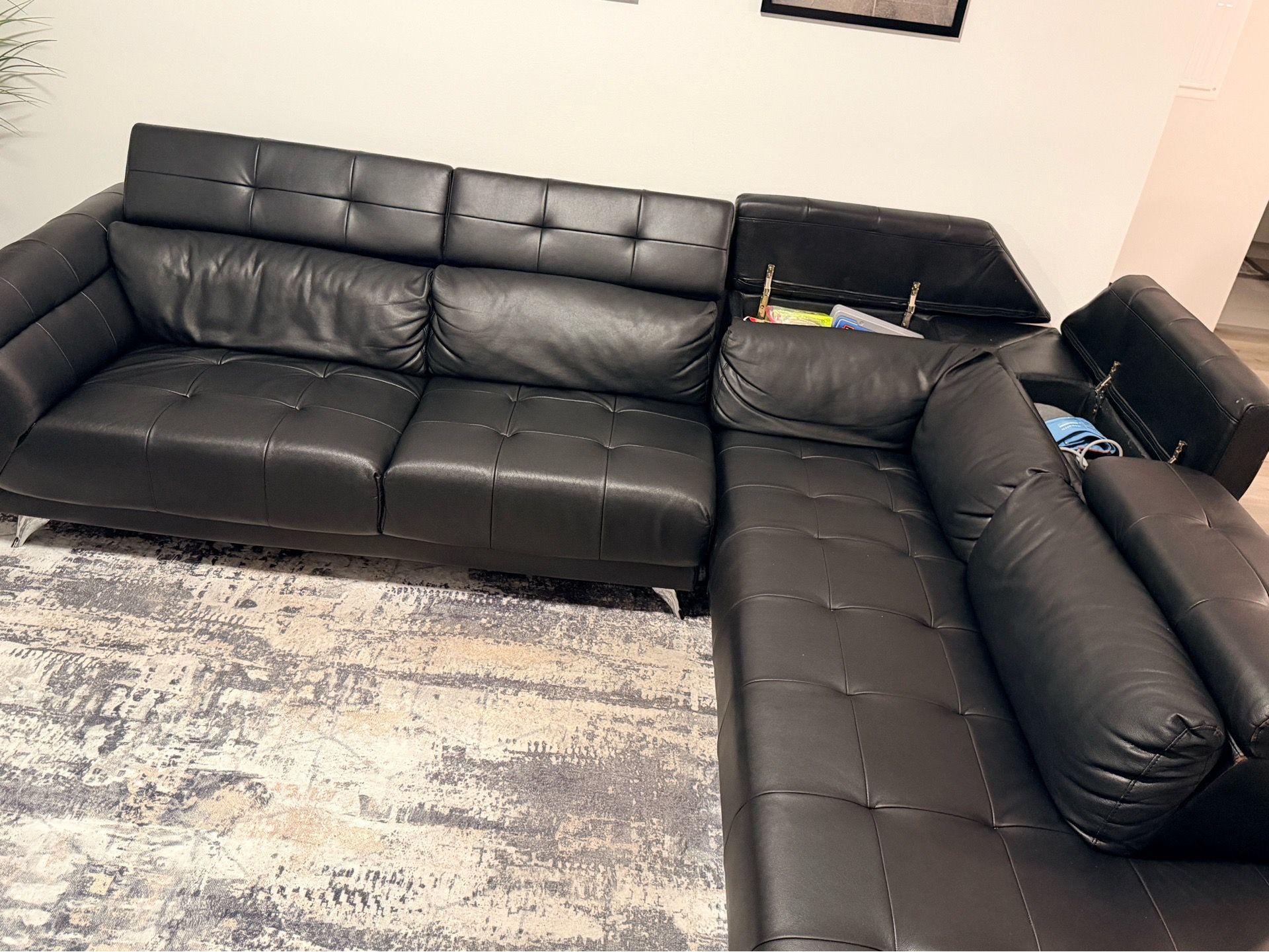 Sectional sofa