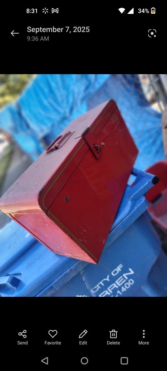 Great Old School Solid Steel Toolbox Rat Rod .Tractor Etc