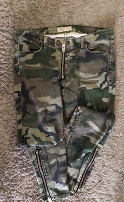 Camo Skinny Pants, Size: 30
