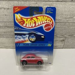Vintage Hot Wheels Pink ‘1994 VW Bug / Pearl Driver Series• Die Cast Metal & Plastic • Made in Malaysia 