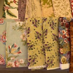 BEAUTIFUL SEWING FABRIC42 Pieces - $50