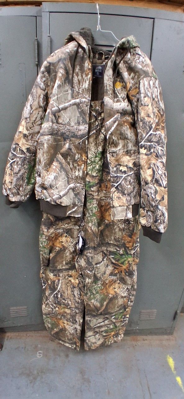 Hunting Jaket And Overall