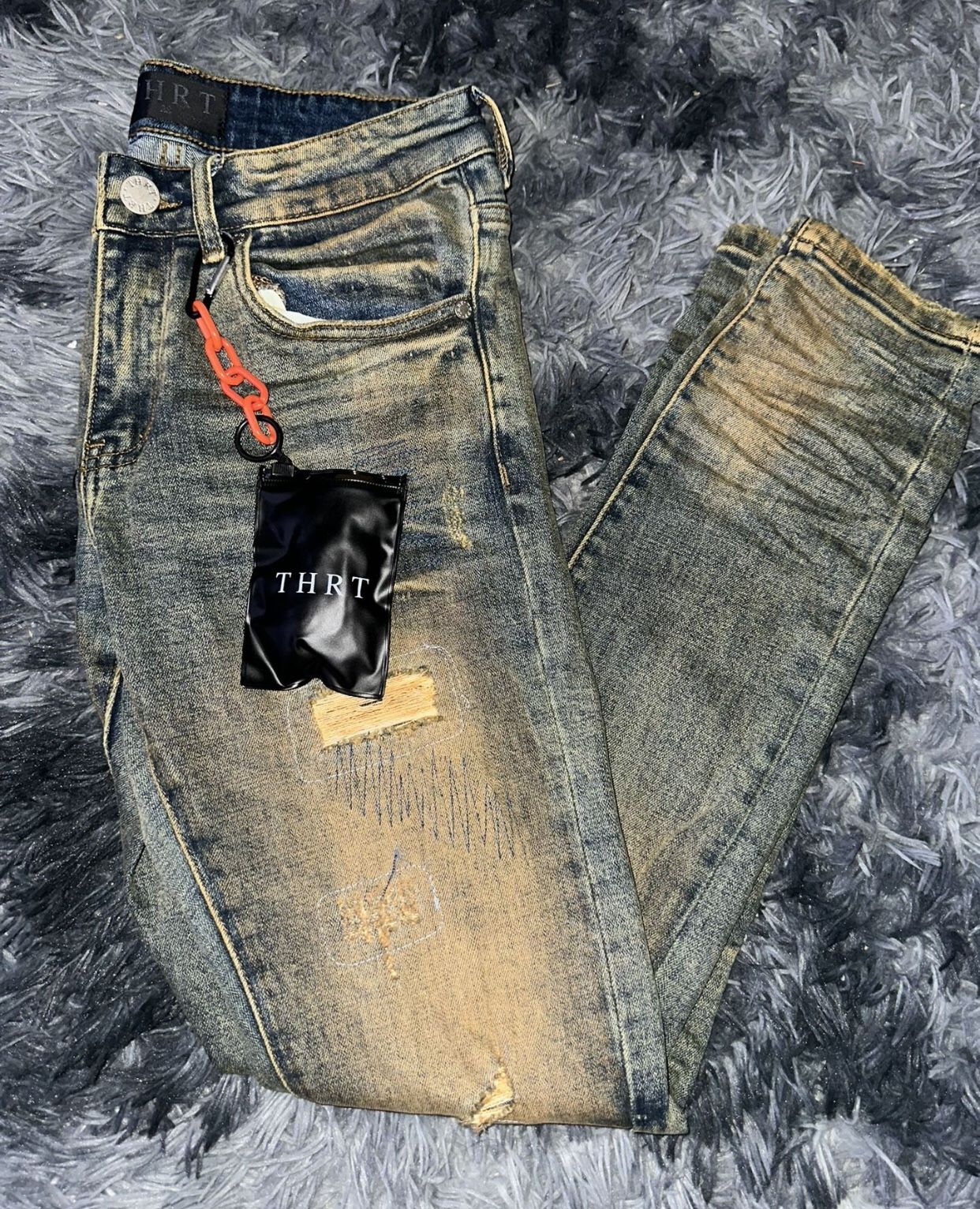 Thrt Jeans