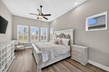 Bedroom Furniture Set