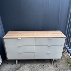 Wayfair 6-Drawer dresser 