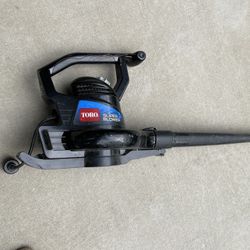 Toro Electric Leaf Blower and Vacuum 