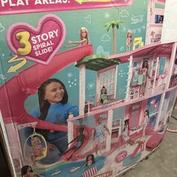Barbie Dream Doll House