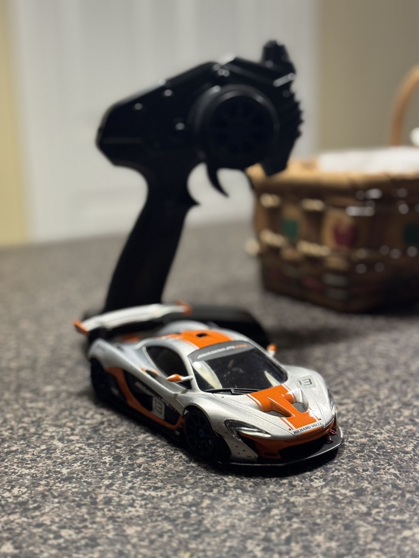 RWD Kyosho Mclaren Mini Z