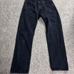 Levi Jeans Size Medium