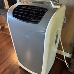 12,000 BTU self evaporating dual hose Portable air conditioner