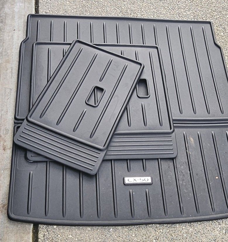 Mazda CX-50 Cargo Liner With Seatback Protection