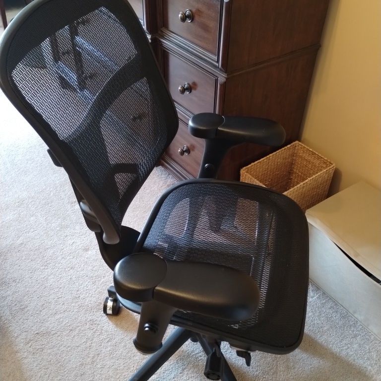 Workpro Quantum 9000 Series Ergonomic Office Chair