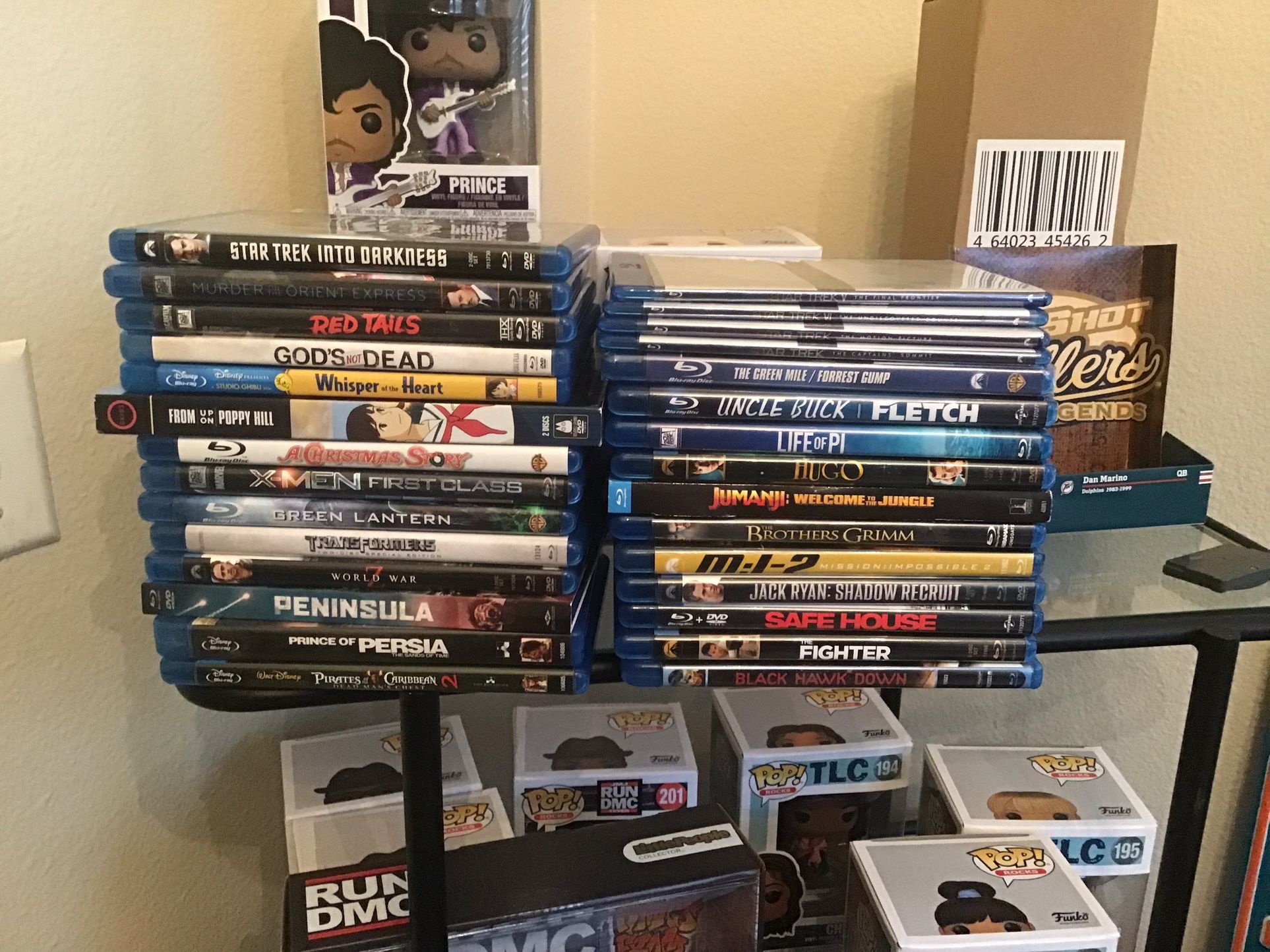 Lot Of 29 Blu-ray Discs With A Total Of 31 Movies Due To 2 Double Features