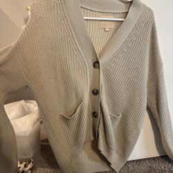 beige oversized sweater with buttons