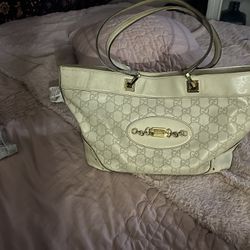 Gucci’s Cream Leather Guccissima Tote